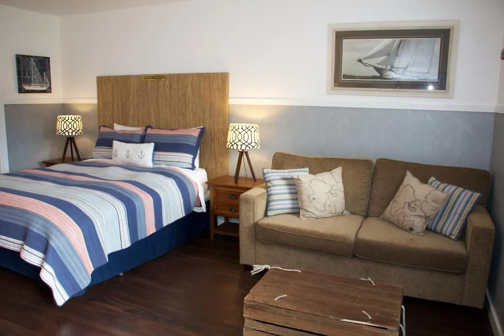 Brown'S Bay Resort-1