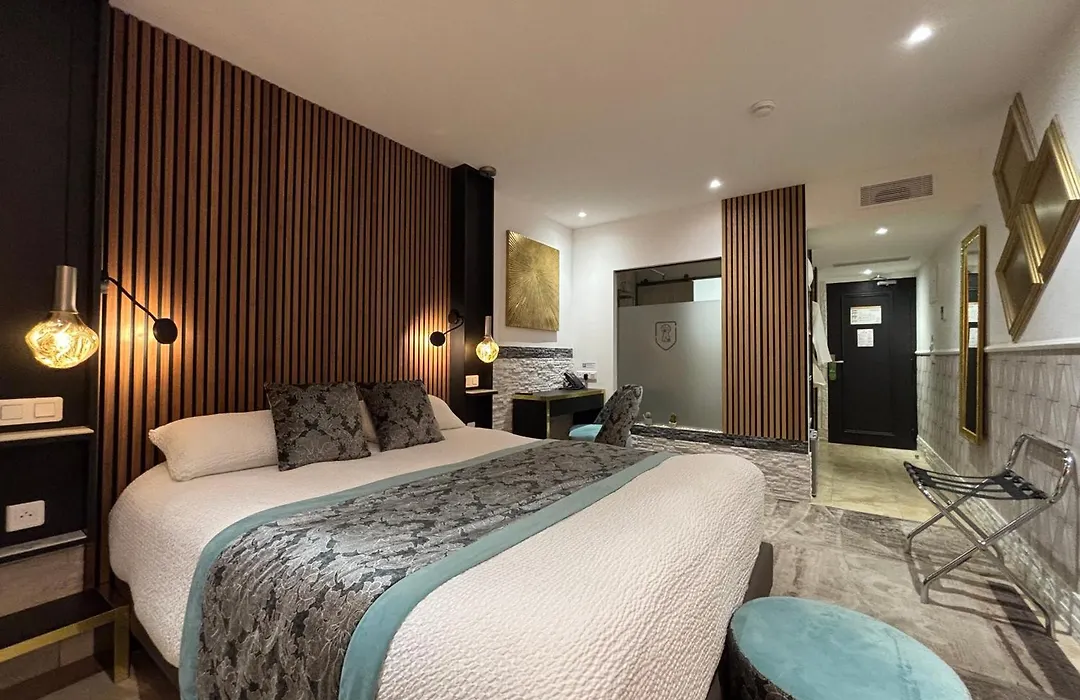 Le Confidentiel Hotel & Spa-1