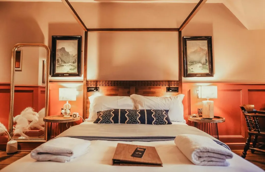 The Peat Spade Inn-1