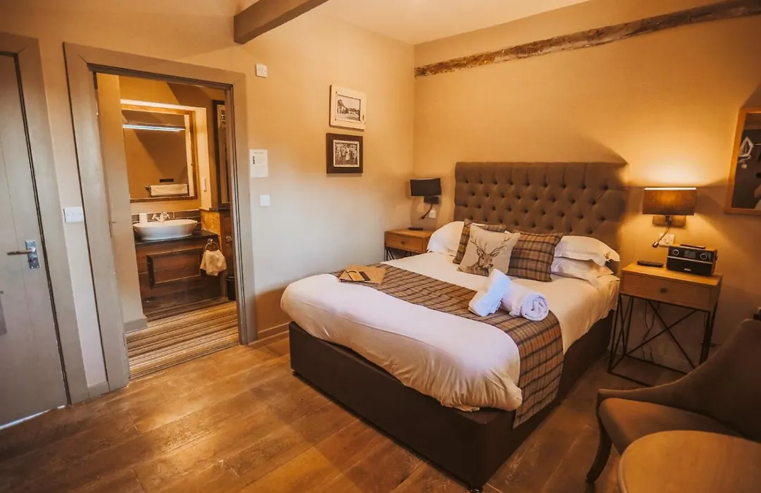 The White Hart, South Harting-1