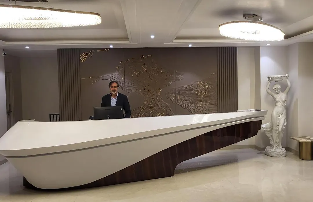Kingdom Hotel-1