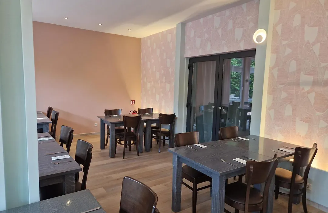 Garner Hotel Oberhausen By Ihg-1