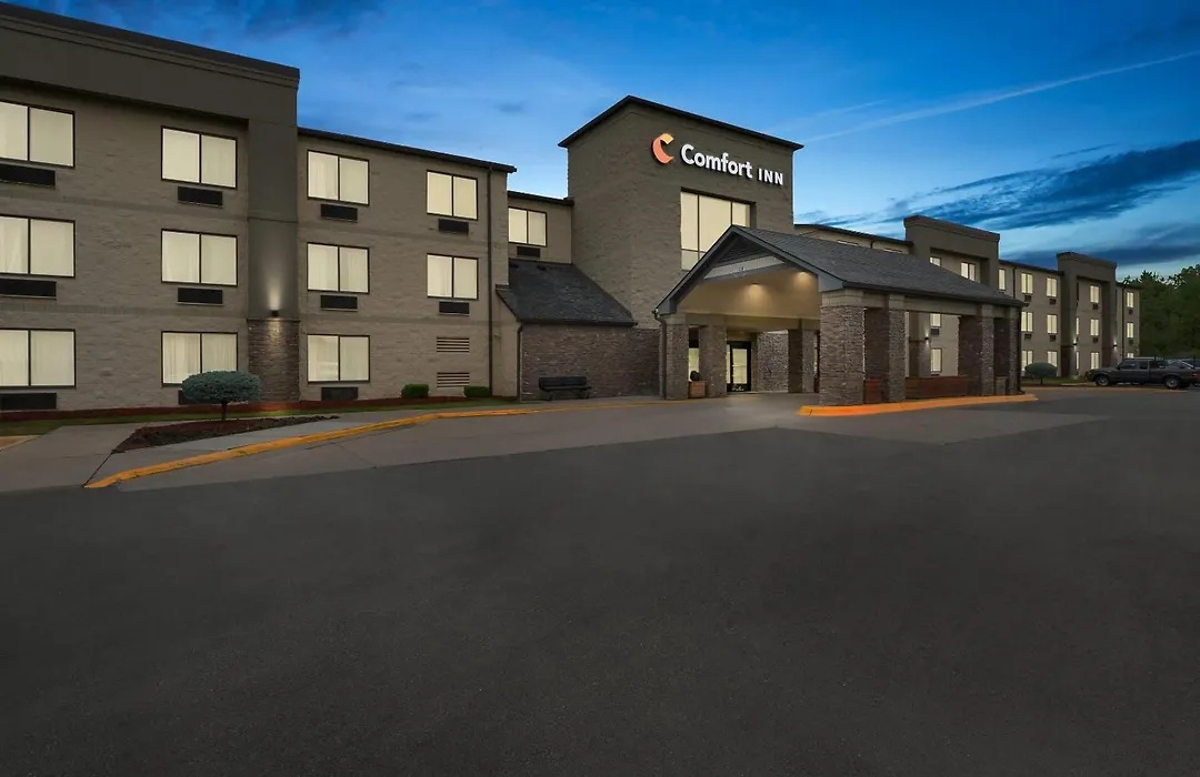 Comfort Inn Metro Airport-1