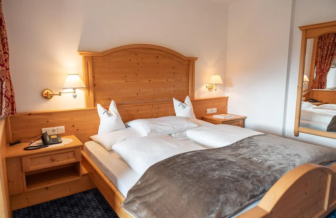 Hotel Oberlehenhof-1