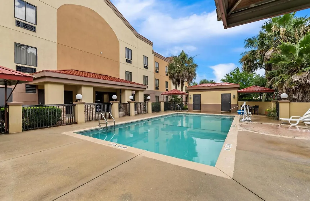 Comfort Suites Daphne - Mobile East Bay-1