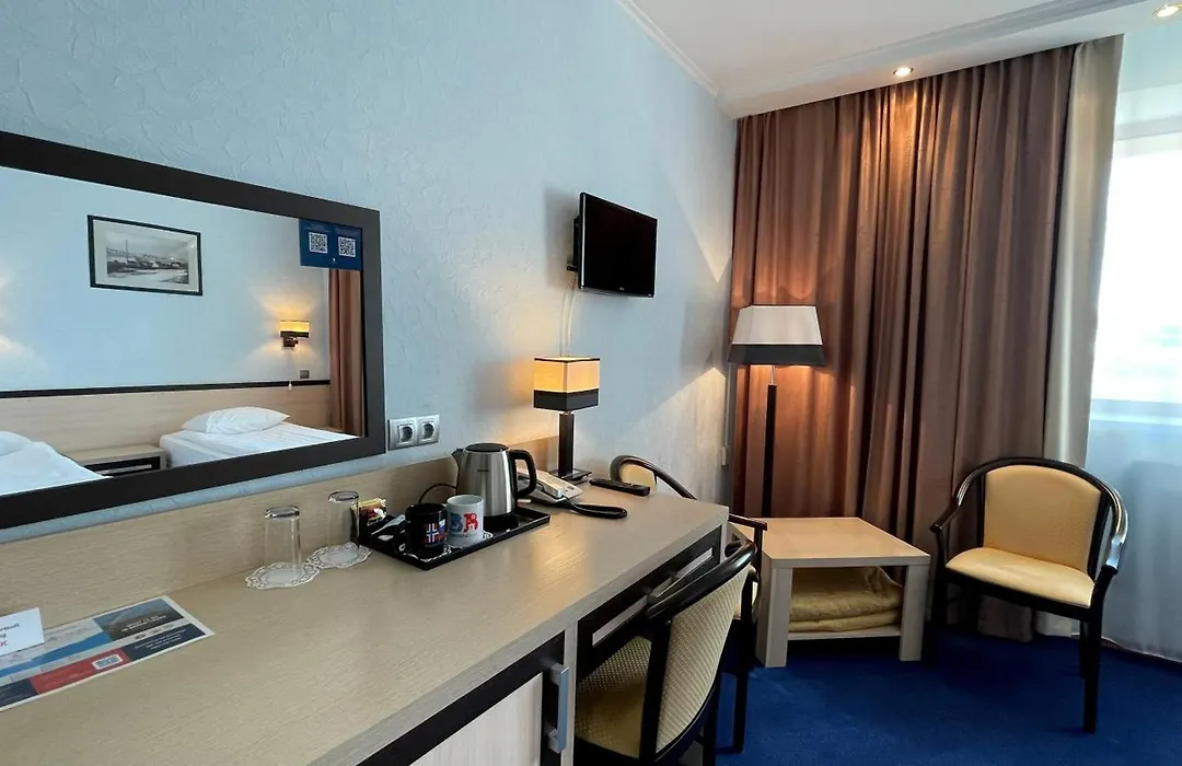 Hotel Barentsburg-1