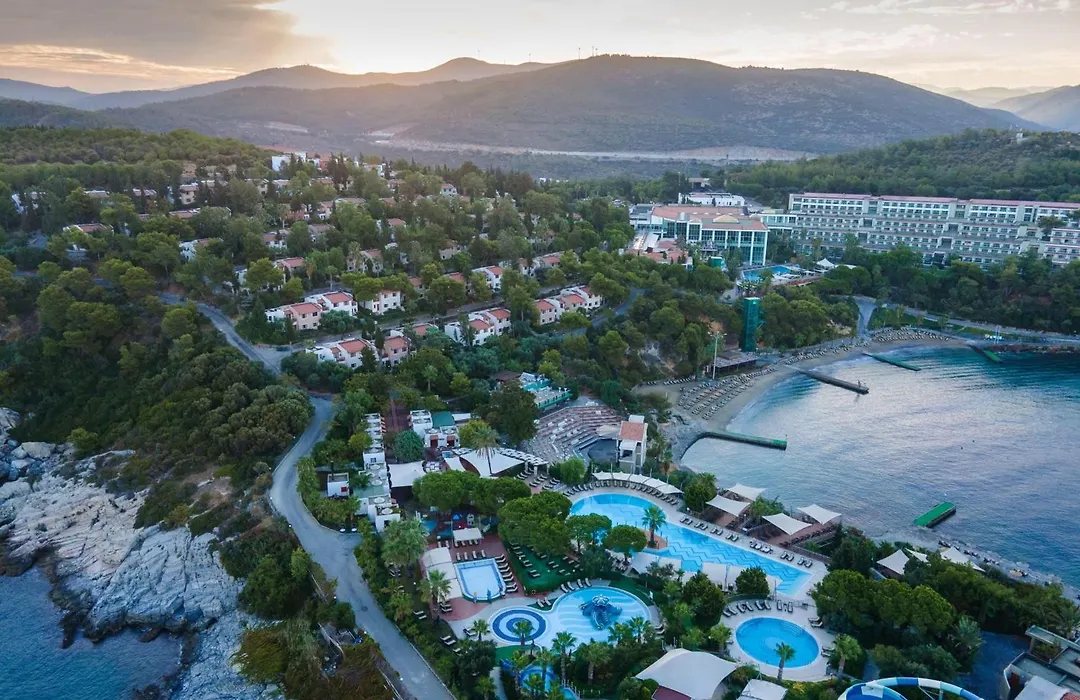 Pine Bay Holiday Resort-1