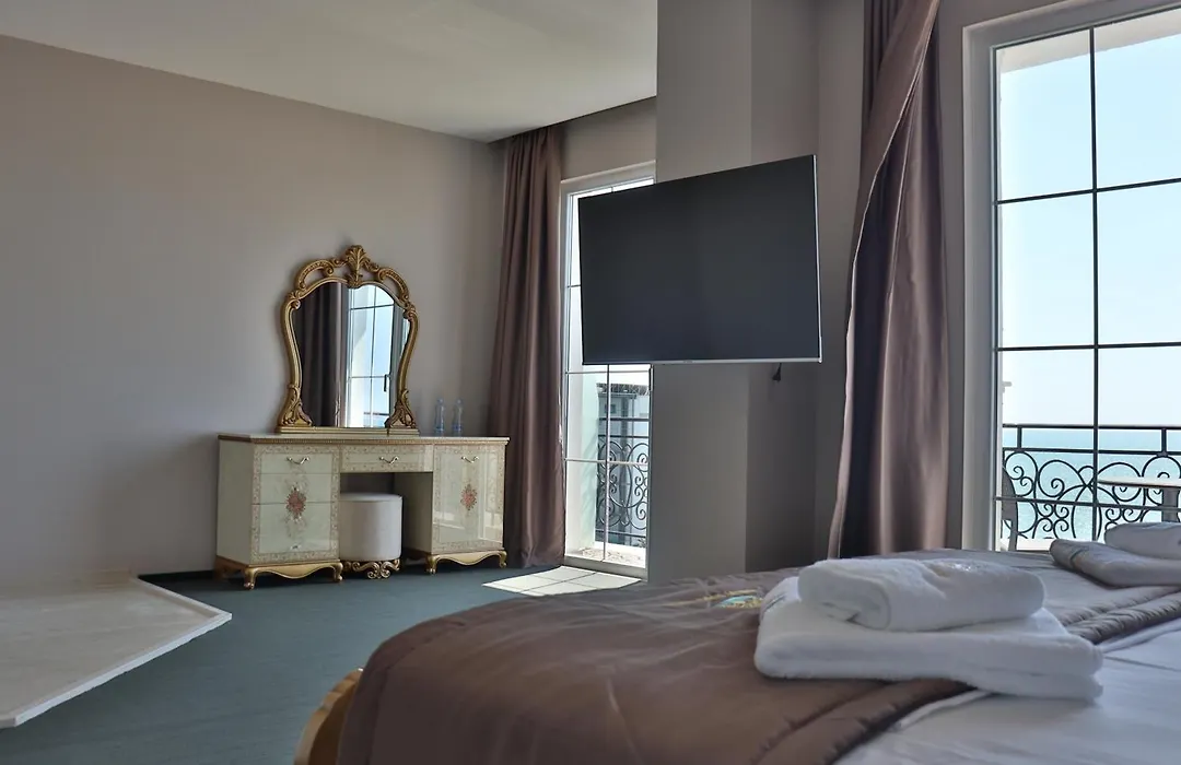 Hotel Amelia Mare-1