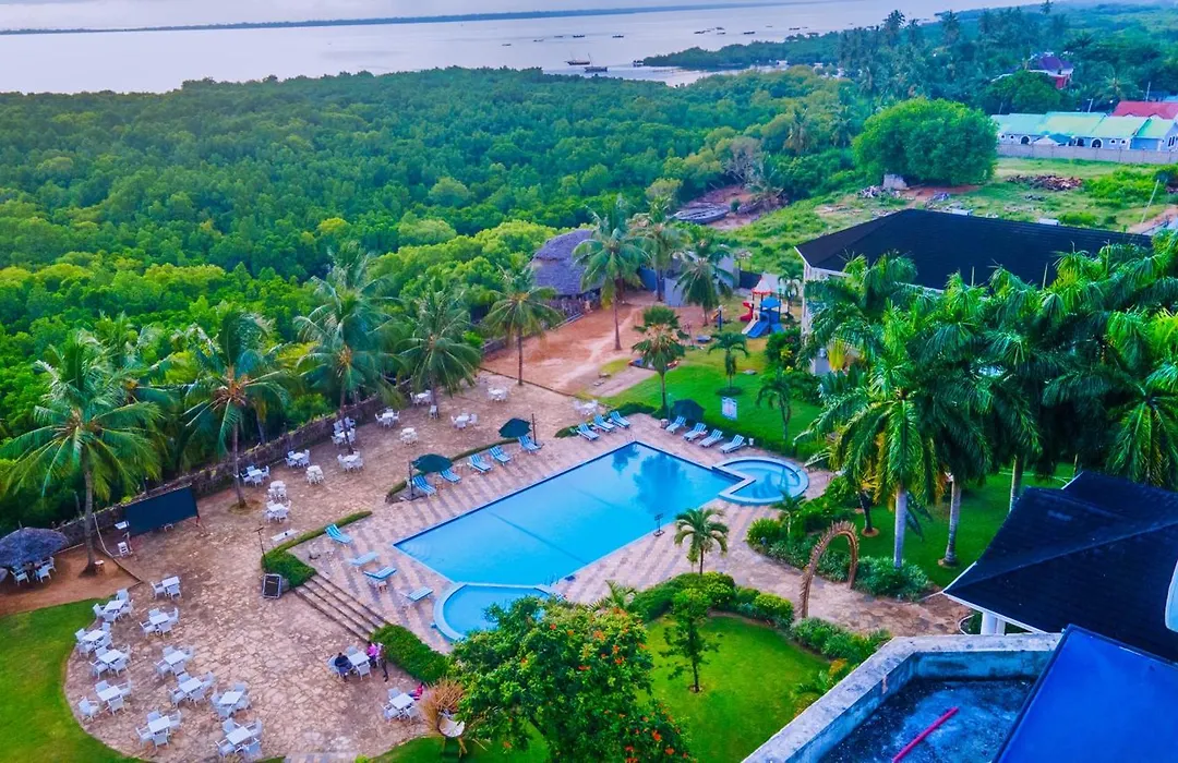 Tanga Beach Resort & Spa-1
