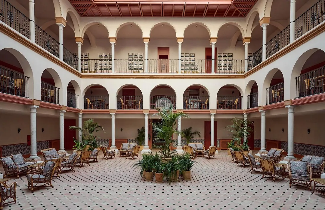 Cristine Bedfor Sevilla Boutique Hotel-1