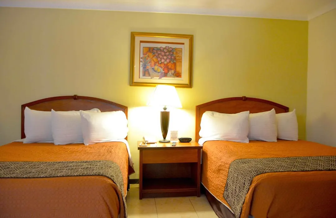 Hafersons Inn Hotel Suites-1