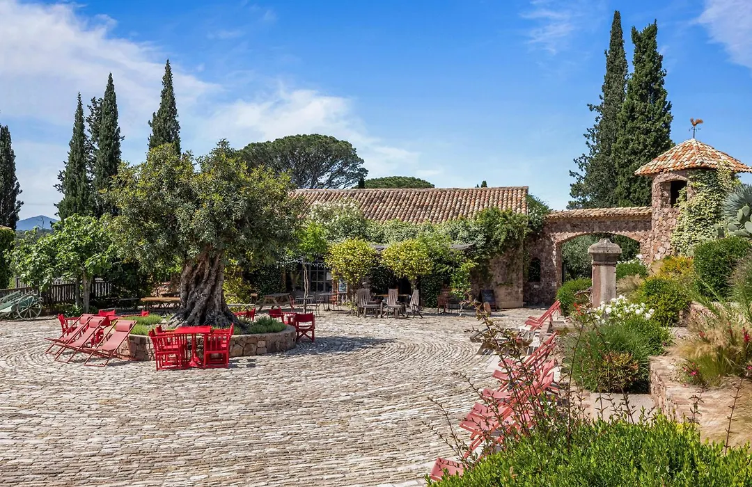 Chateau Saint Roux Le Luc-Le Cannet Des Maures-1