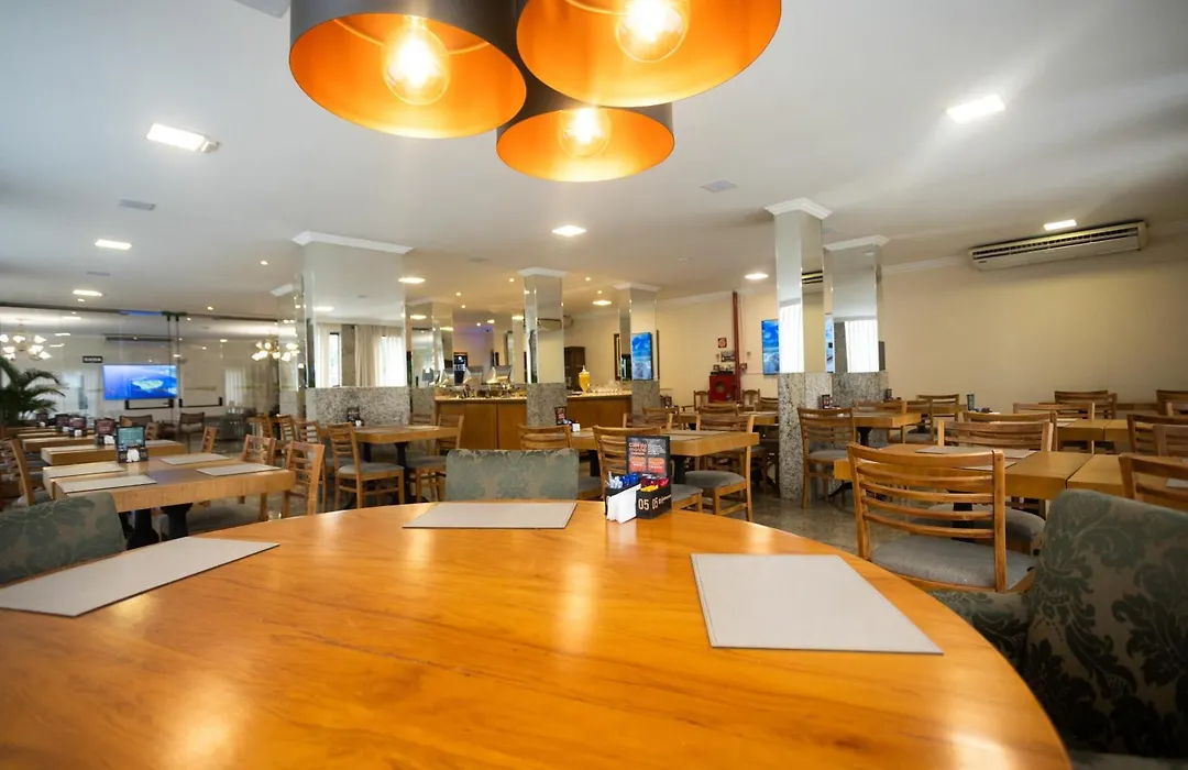 Hotel Golden Park Uberaba By Nacional Inn-1