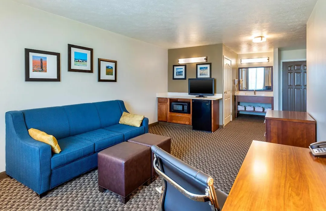 Comfort Inn & Suites Lancaster Antelope Valley-1