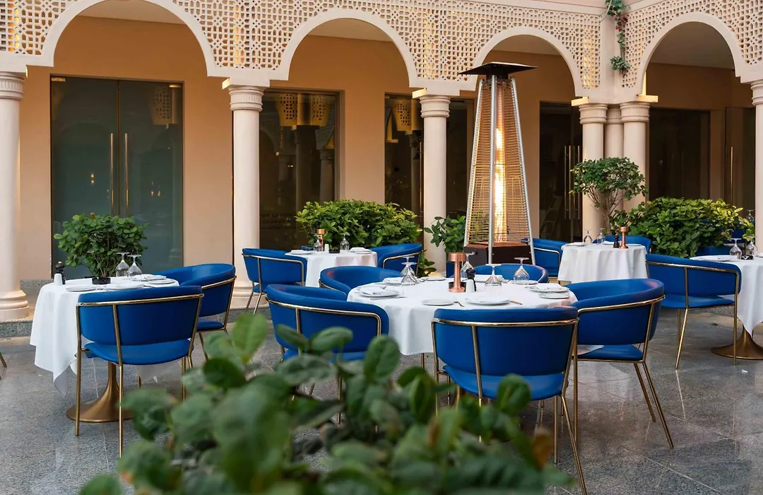 Royal Saray Resort-1