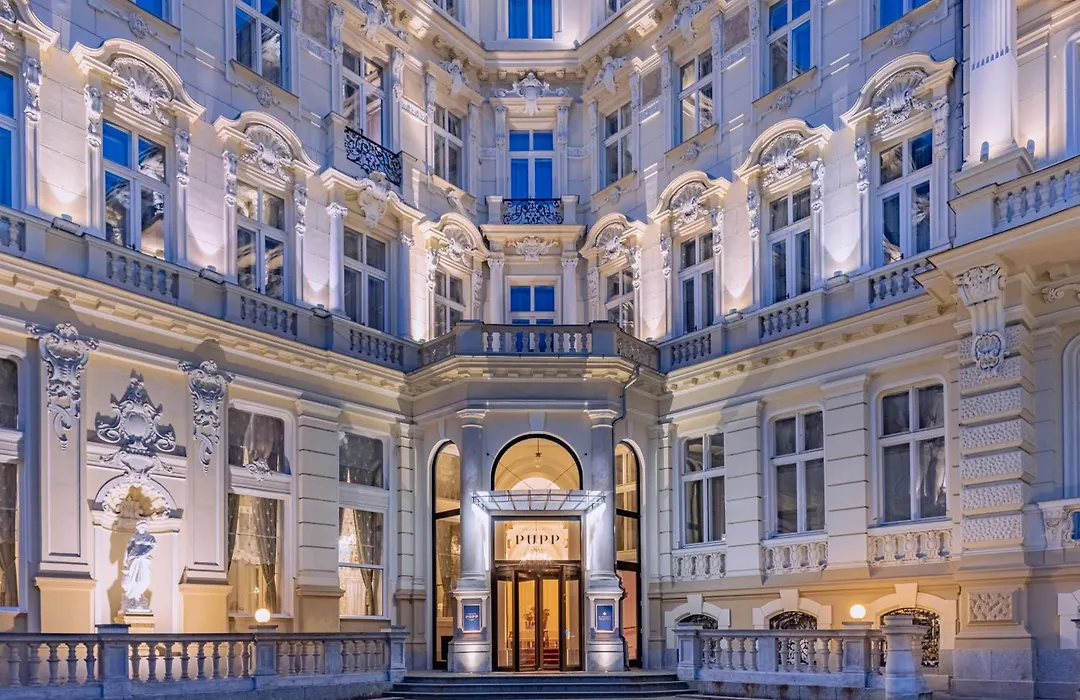 Grandhotel Pupp-1