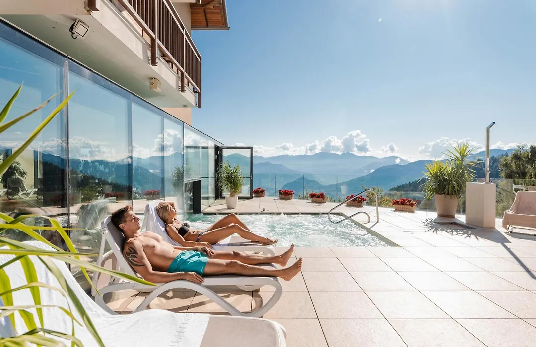 Hotel Monte Bondone-1