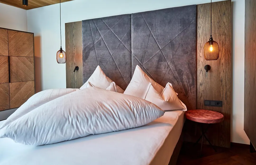 Hotel Alpina-1