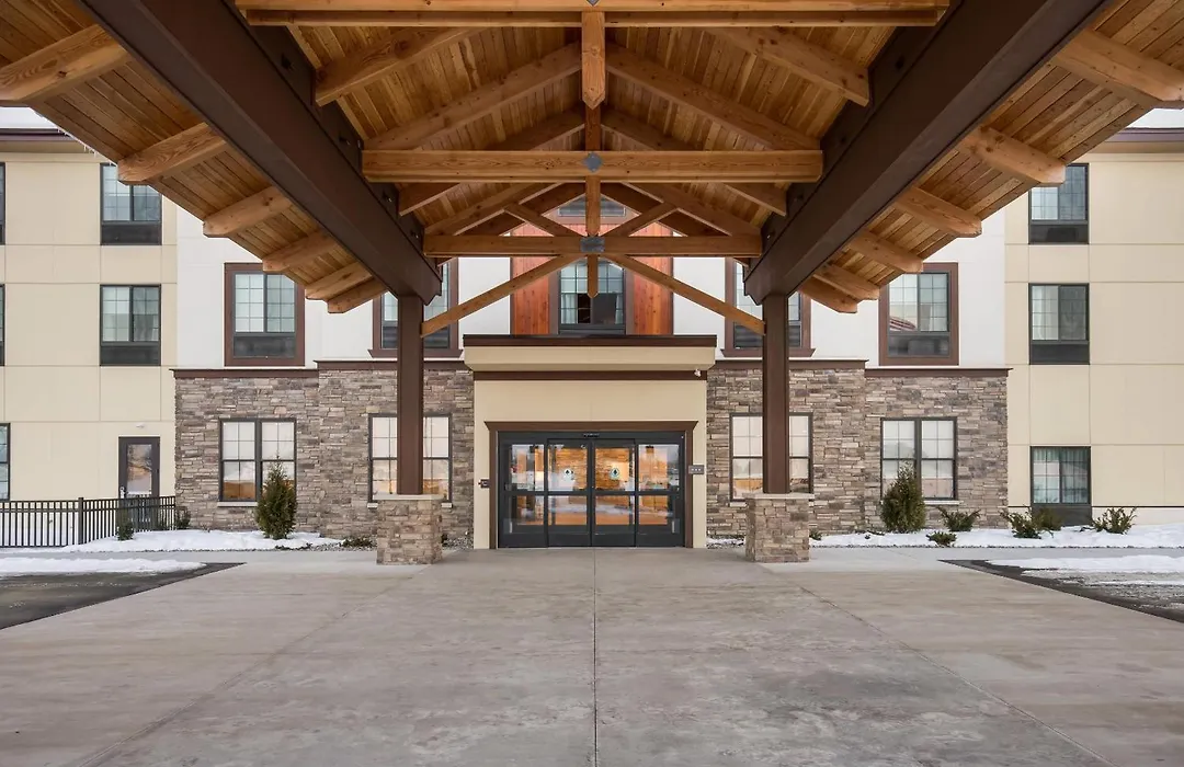 Mainstay Suites Gaylord-1