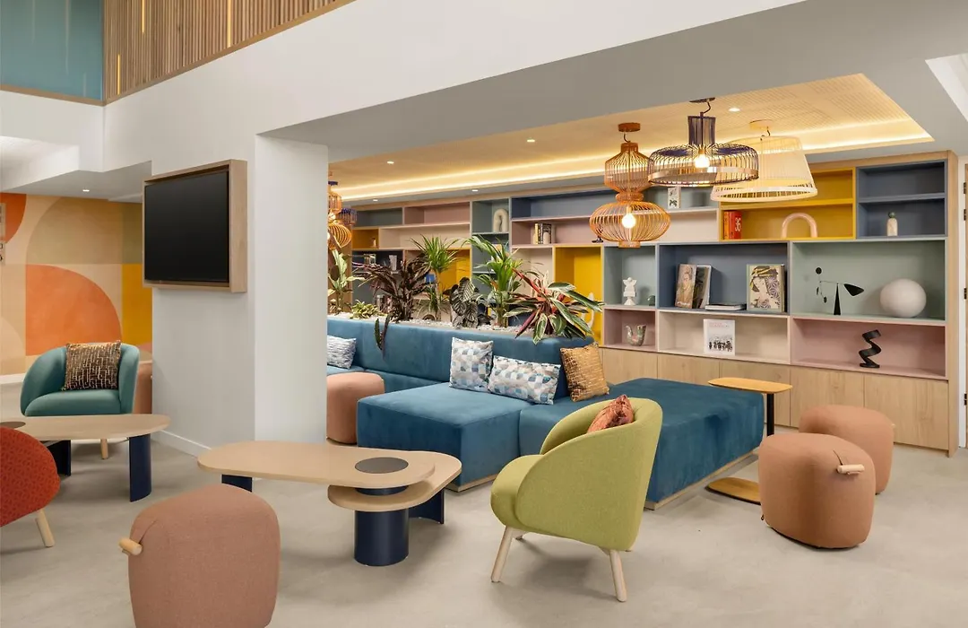 Hampton By Hilton Paris Charles De Gaulle Airport-1
