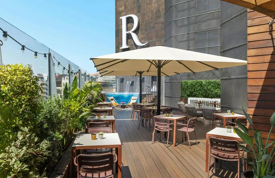 Renaissance Barcelona Hotel-1