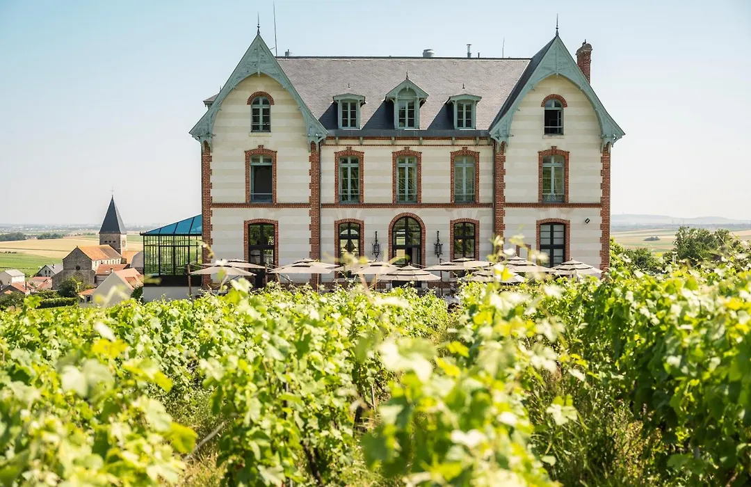 Chateau de Sacy-1