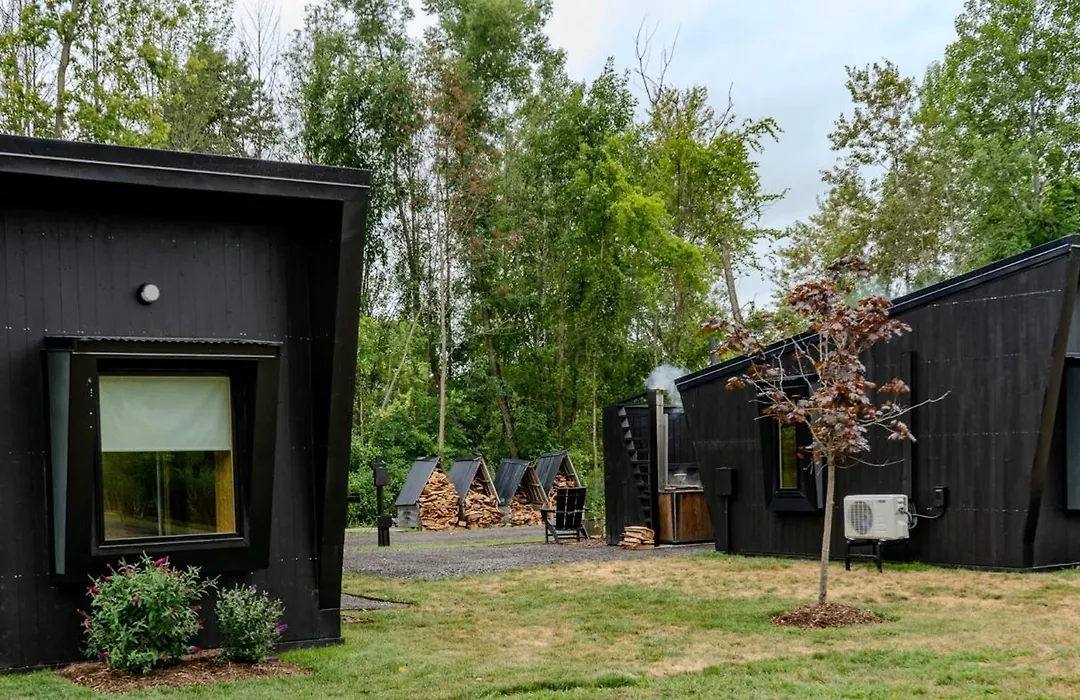 Finger Lakes Treehouse-1