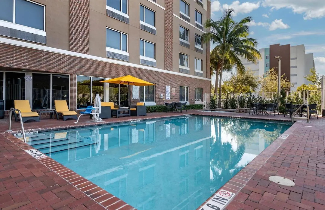 Cambria Hotel Ft Lauderdale, Airport South & Cruise Port-1