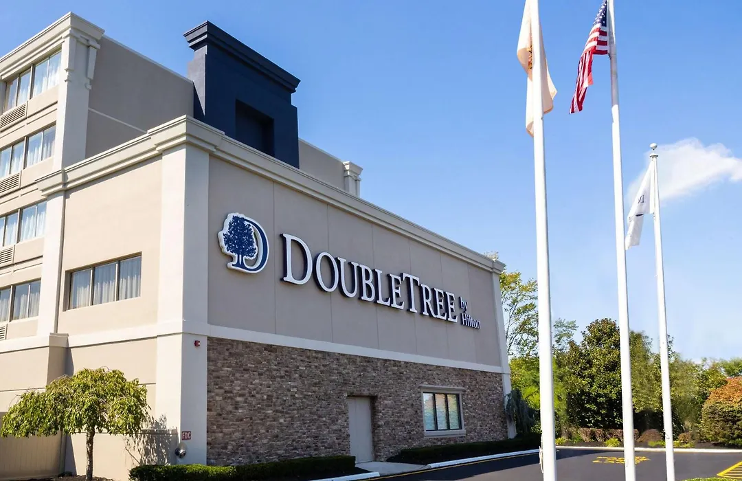 Doubletree By Hilton Tinton Falls-Eatontown-1