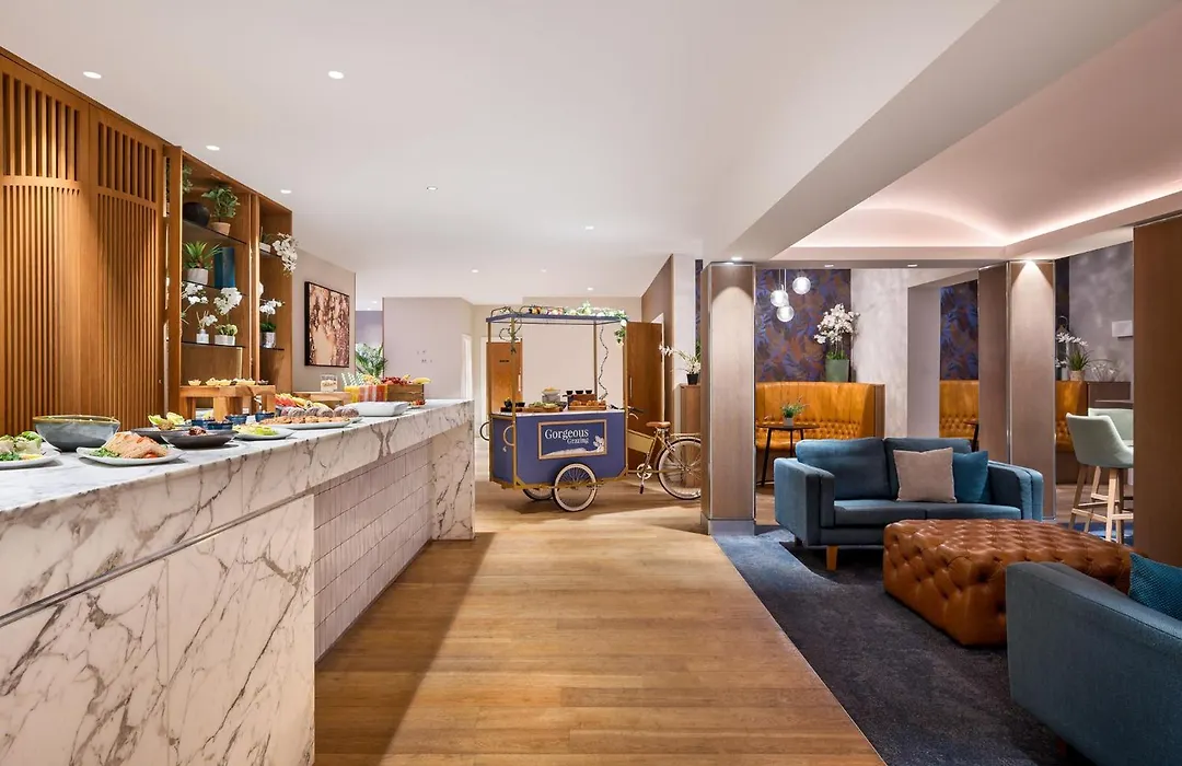 Crowne Plaza Gerrards Cross By Ihg-1