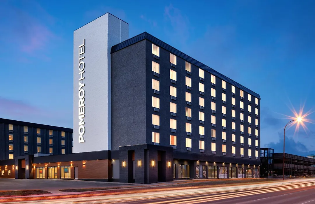 Pomeroy Hotel & Conference Centre-1