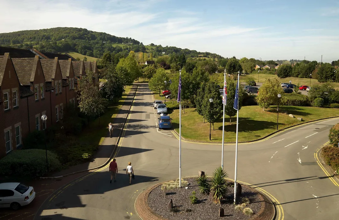 Cheltenham Chase Hotel & Spa-1