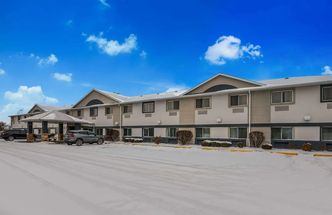 Mainstay Suites Joliet I-80-1