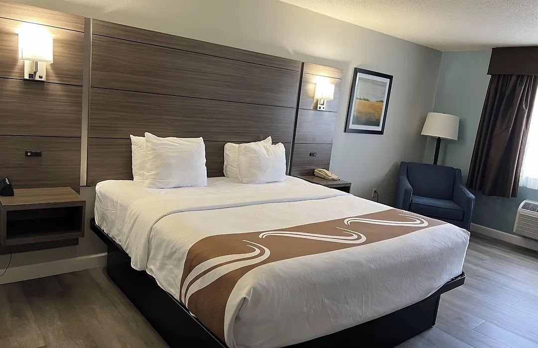 Quality Inn & Suites Red Wing-1