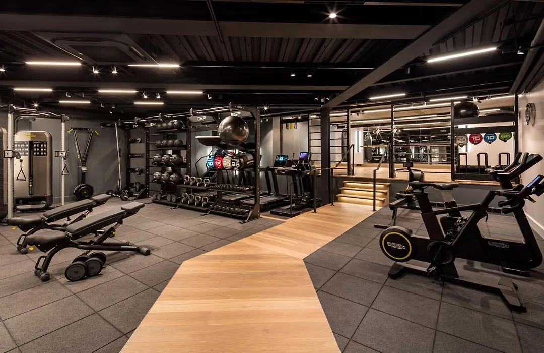 Radisson Blu Hotel, London Heathrow-1