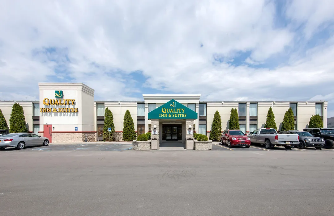 Quality Inn & Suites Mansfield-1