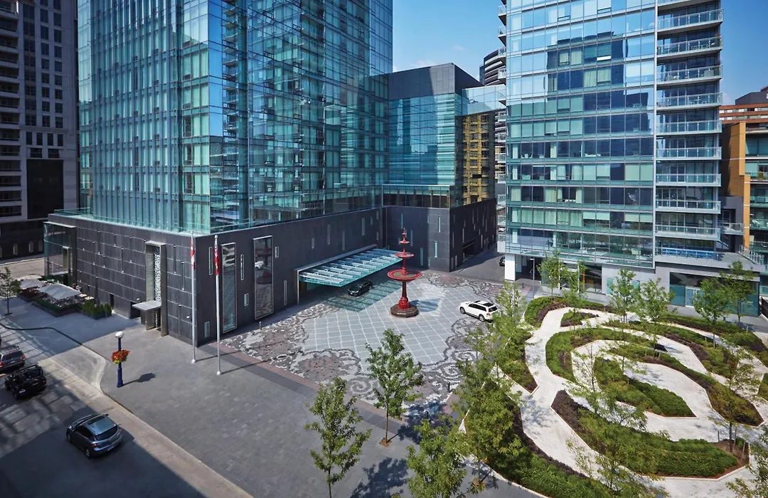 Four Seasons Hotel Toronto-1