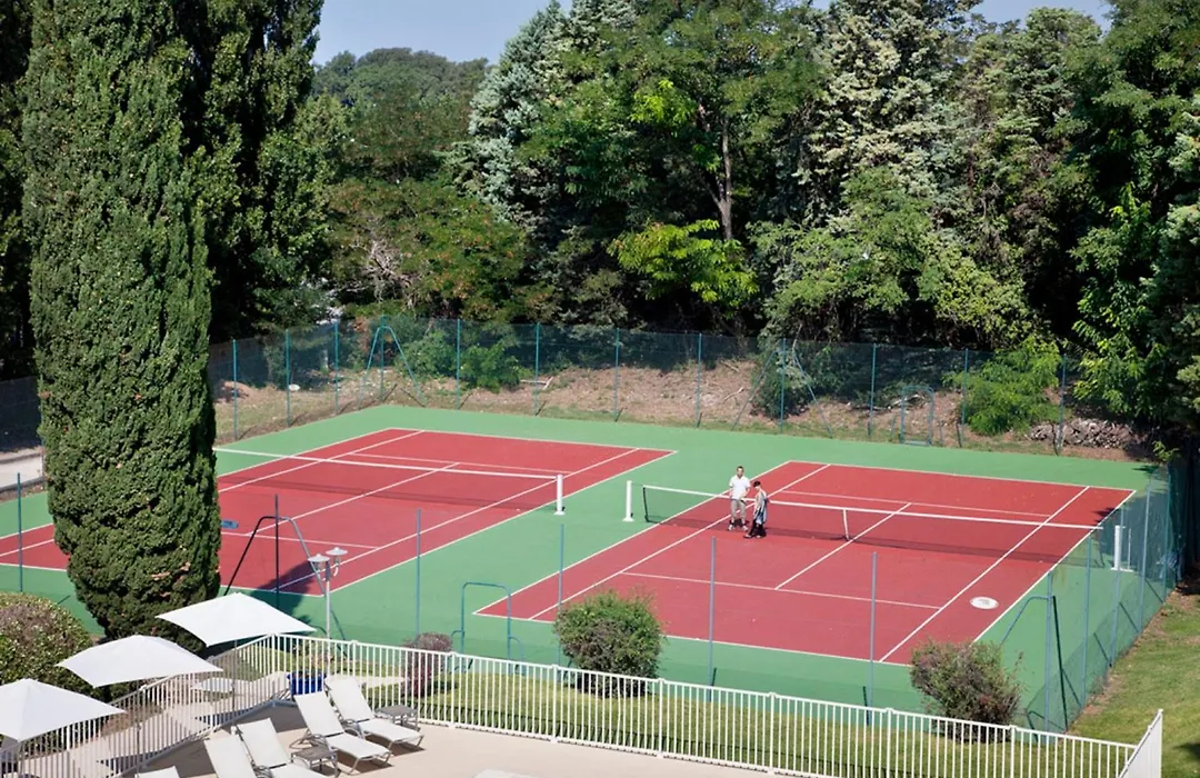 Novotel Avignon Nord-1