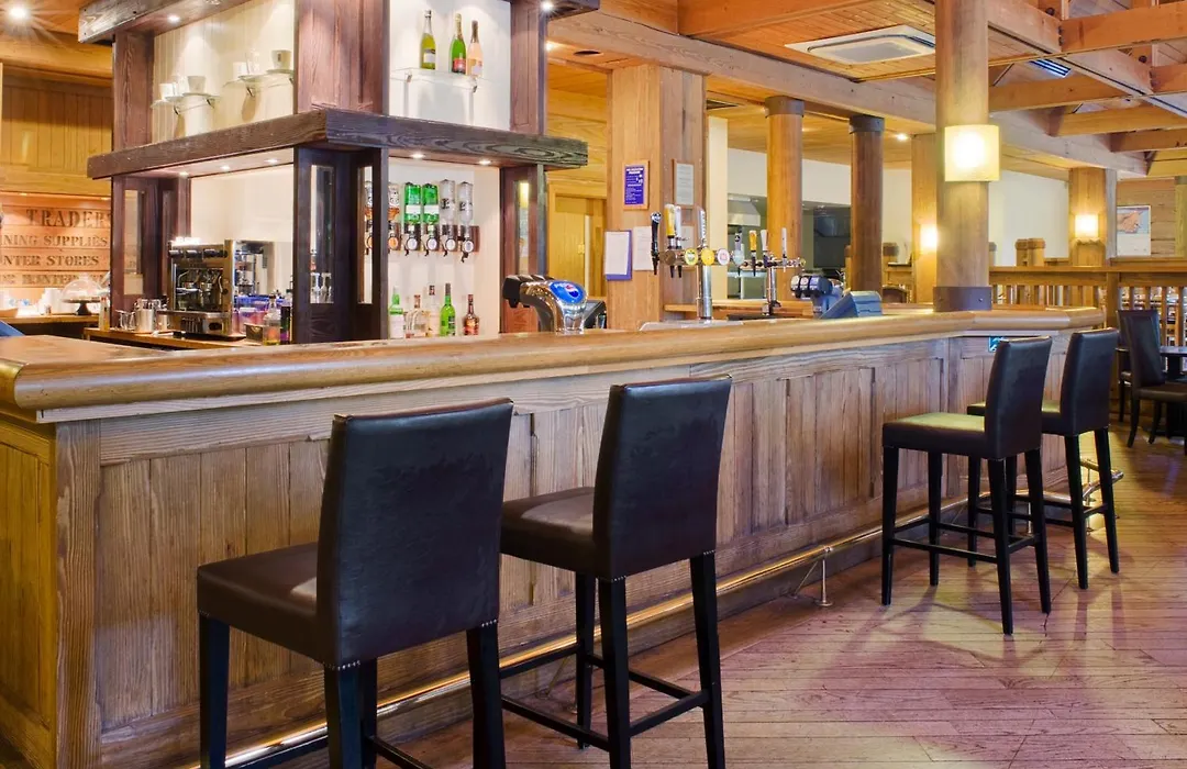 Holiday Inn Colchester By Ihg-1