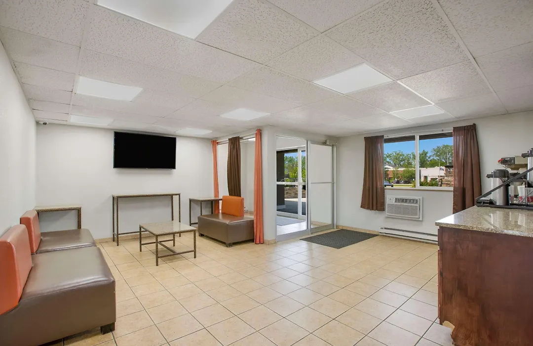 Rodeway Inn & Suites Grand Rapids Southeast-1