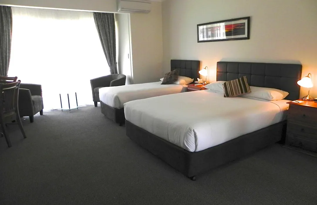 Moore Park Inn-1