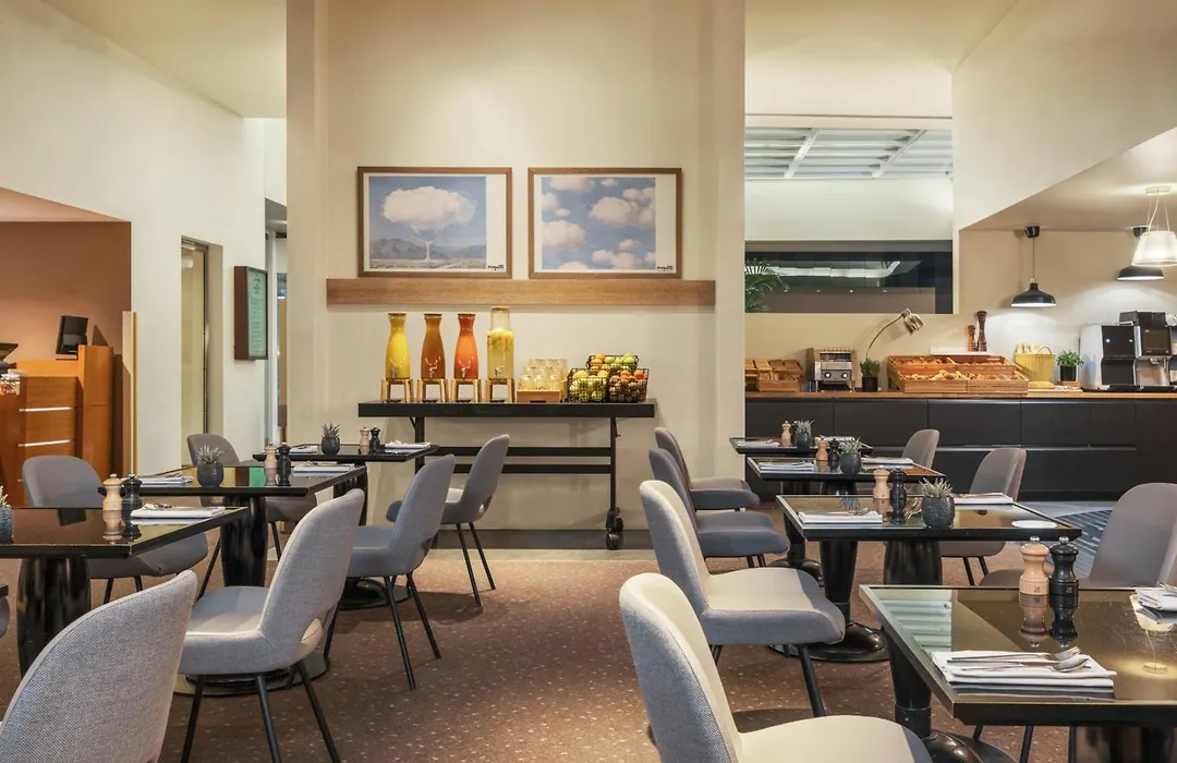 Sheraton Paris Roissy Airport-1