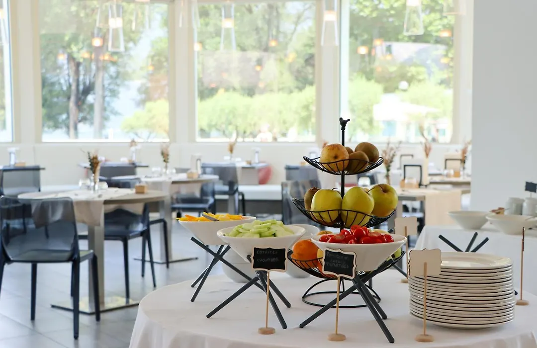 Seven Park Hotel Lake Como - Adults Only-1