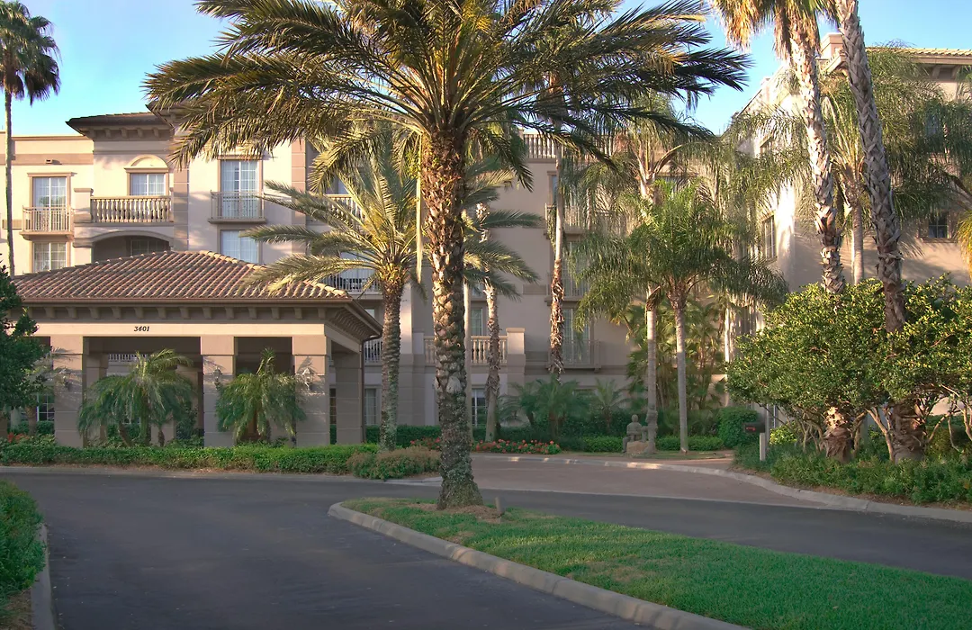 Trianon Bonita Bay Hotel-1