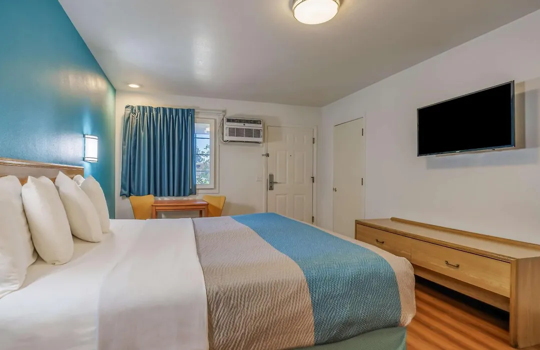 Motel 6-Canby, Or-1