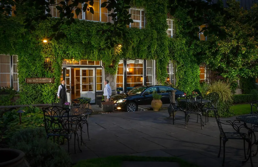 Old Ground Hotel-1
