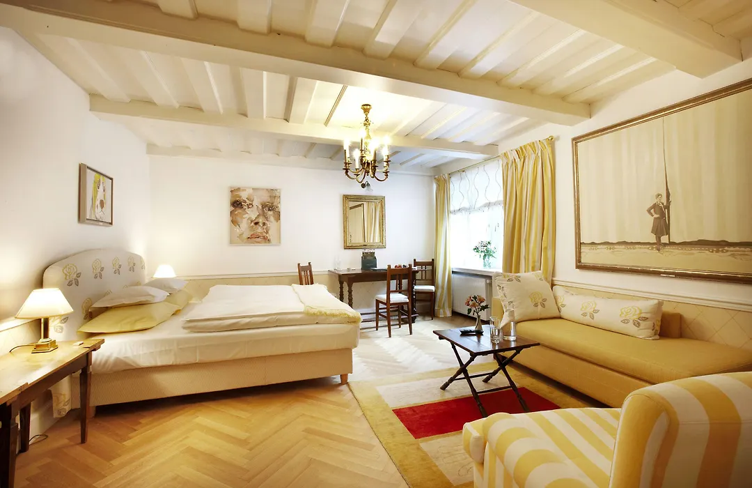 Schlossberghotel - Das Kunsthotel-1