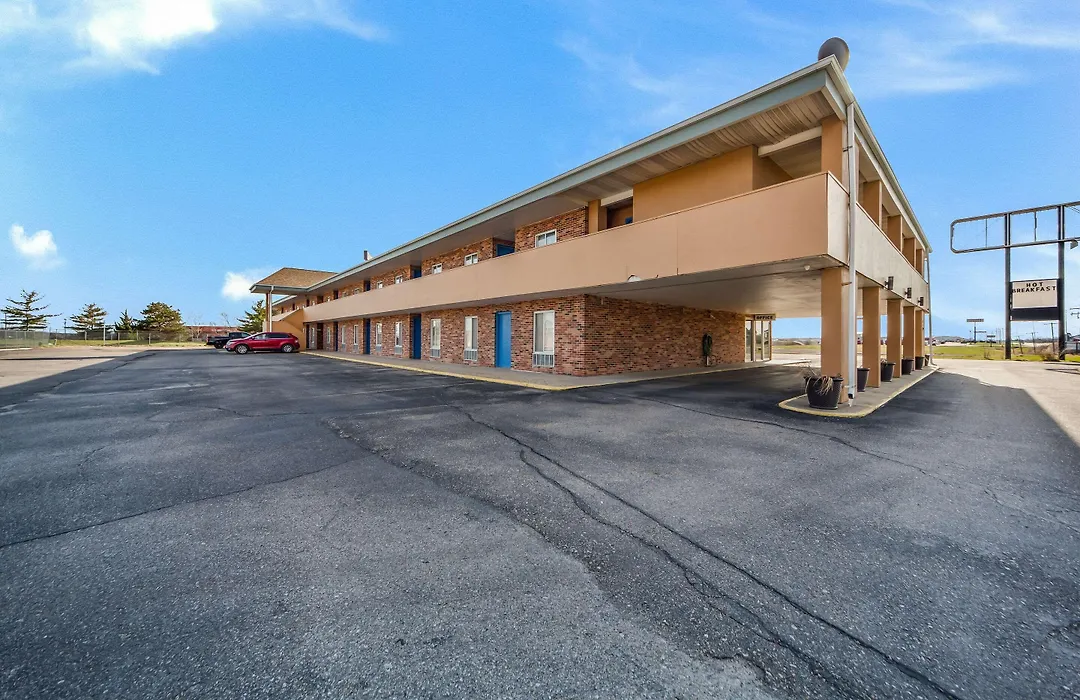 Rodeway Inn Lincoln West - University Area-1