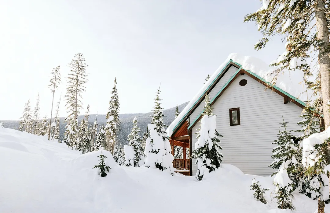 Emerald Lake Lodge-1