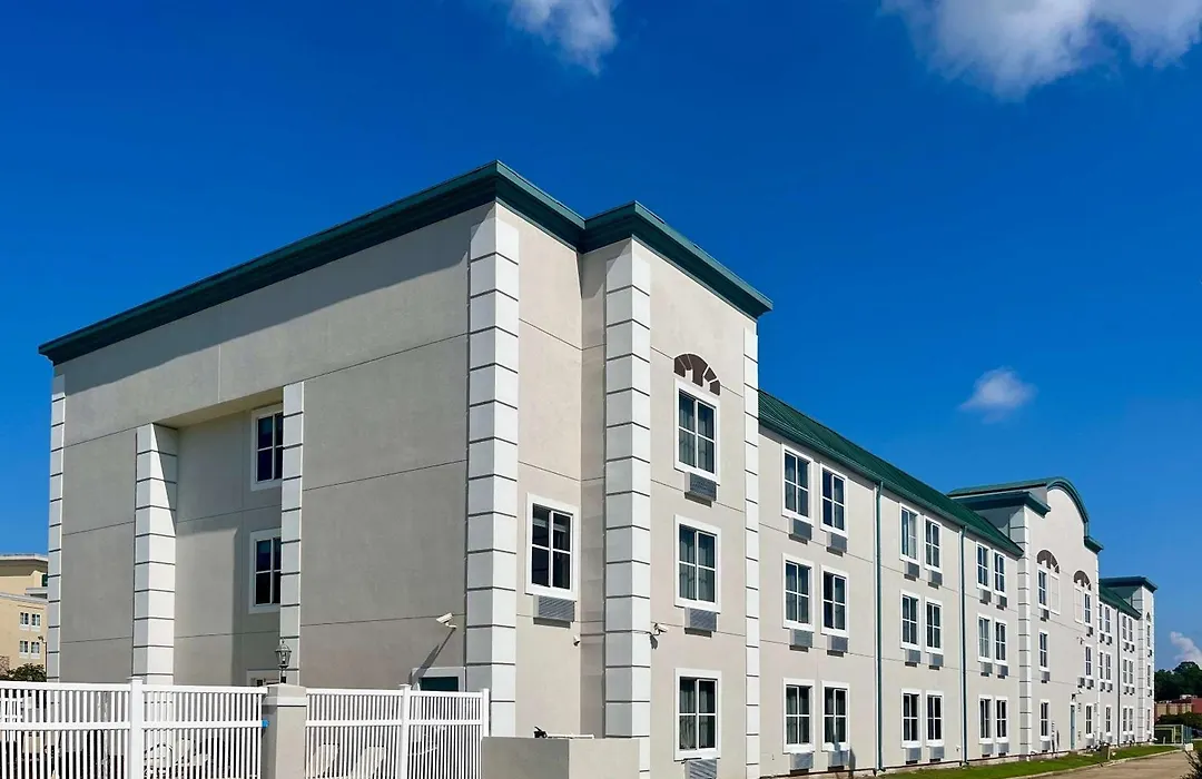 Quality Inn & Suites West Monroe-1